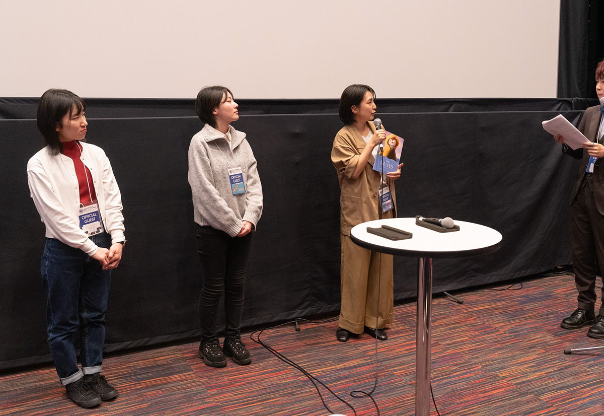 左から、阿部静氏、黒島亜夢氏、Sora氏