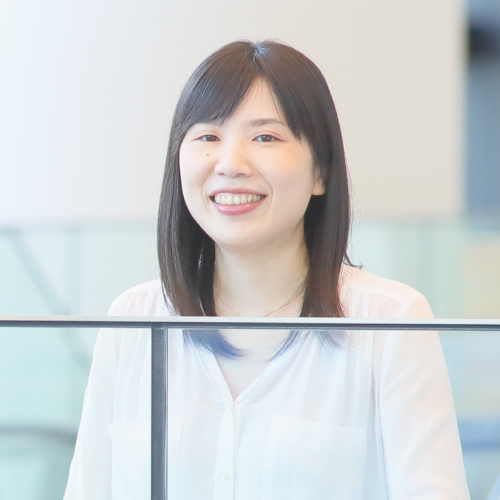 樋泉綾子